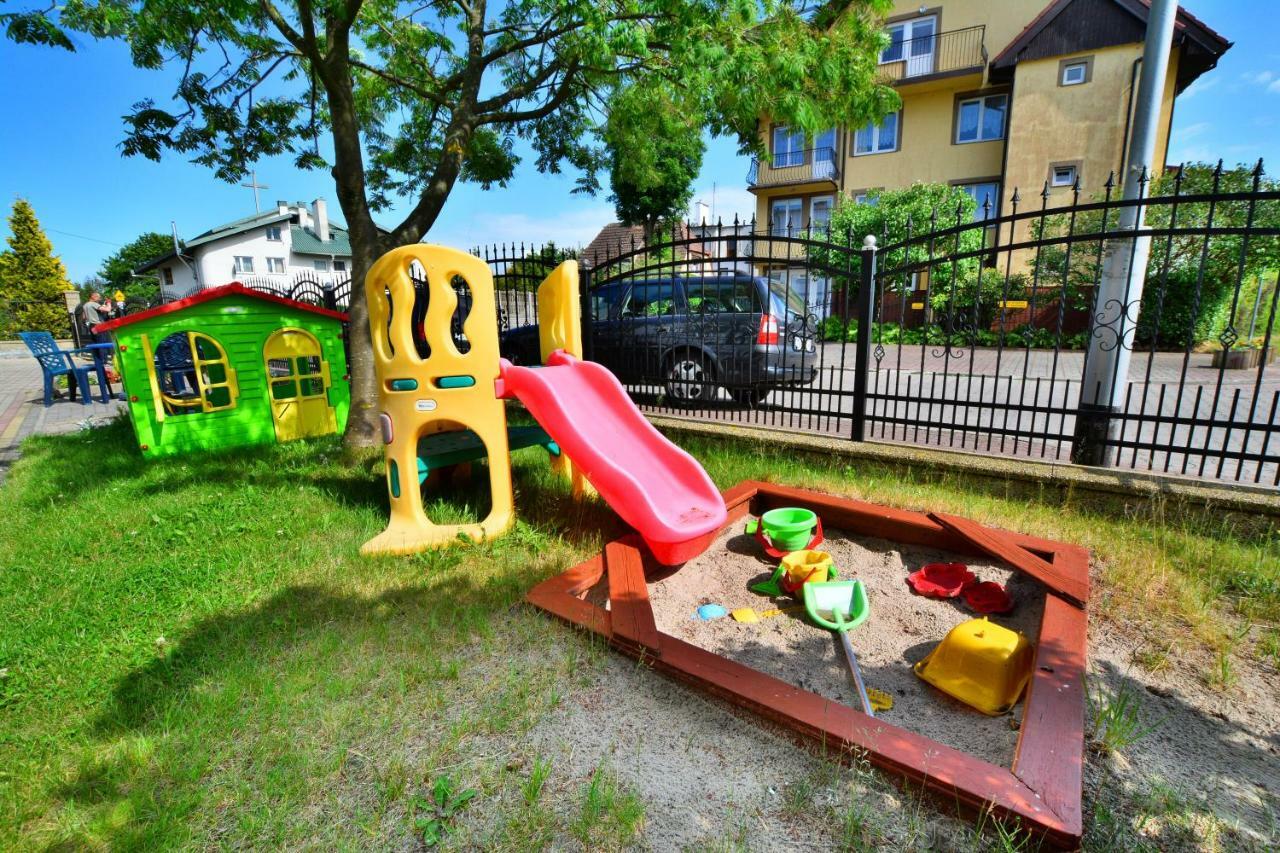 Czarmorza Pokoje Goscinne Mielno  Exterior photo